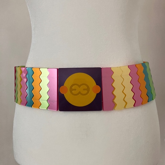 Escada Accessories - VINTAGE ESCADA PLASTIC BELT
